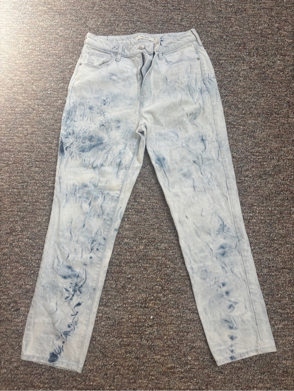 PacSun Women's Tie-Dye Light Wash Straight Leg Jeans